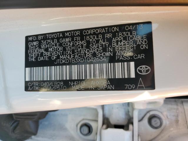 JTDKDTB3XD1042634 - 2013 TOYOTA PRIUS C WHITE photo 12