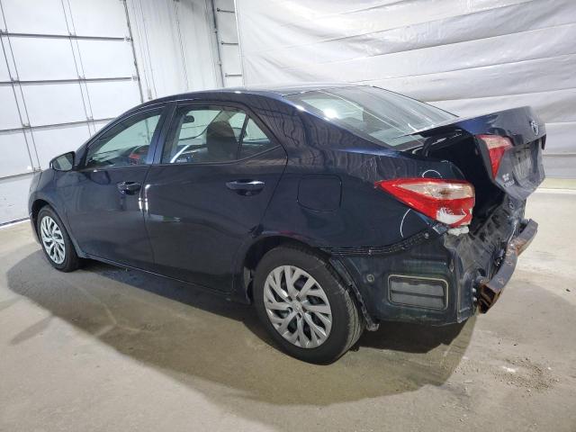 2T1BURHE1HC838055 - 2017 TOYOTA COROLLA L Blau Foto 2