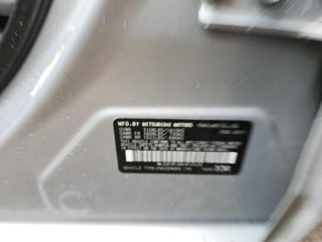 ML32F3FJXKHF13128 - 2019 MITSUBISHI MIRAGE G4 ES Gümüş foto 14