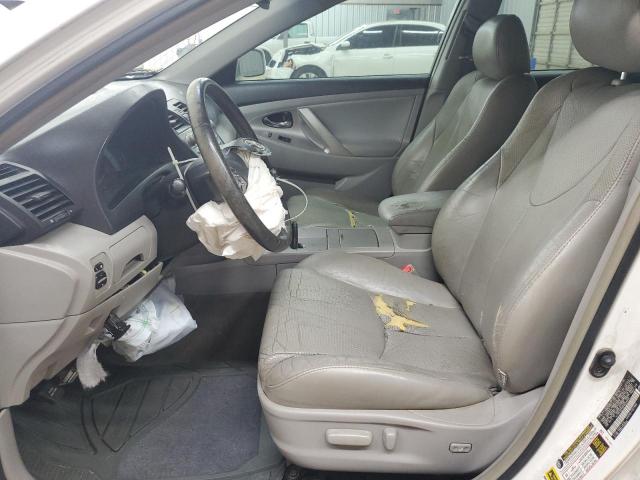 4T1BF3EK6BU659985 - 2011 TOYOTA CAMRY BASE WHITE photo 7