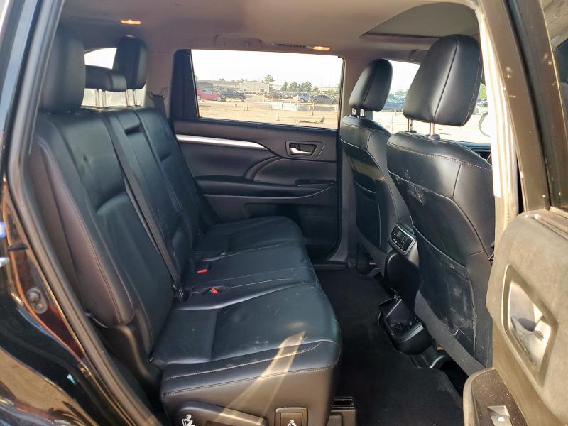 5TDKZRFH6KS564929 - 2019 TOYOTA HIGHLANDER SE 黑色 照片 11