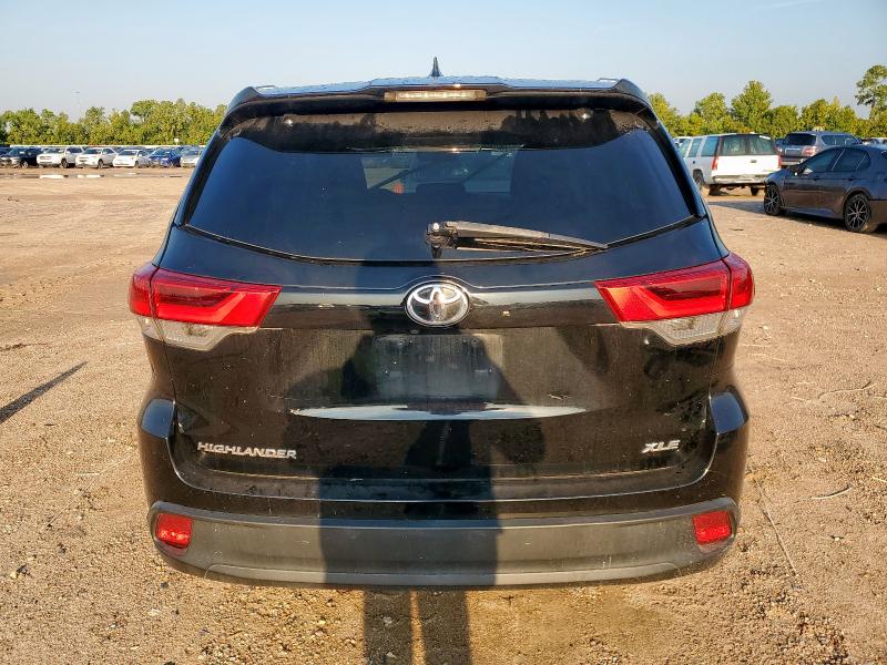 5TDKZRFH6KS564929 - 2019 TOYOTA HIGHLANDER SE 黑色 照片 6