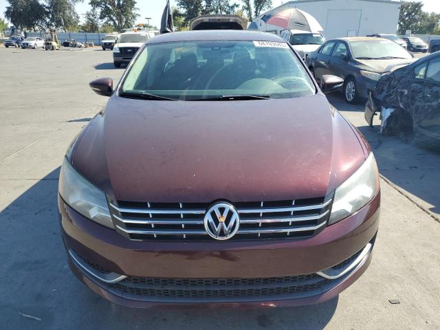 1VWBN7A3XCC098529 - 2012 VOLKSWAGEN PASSAT SE 勃艮第红 照片 5