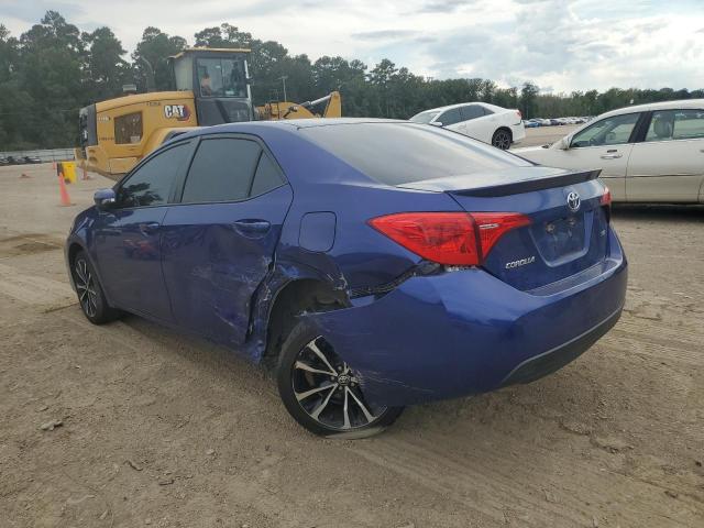 5YFBURHE5JP830580 - 2018 TOYOTA COROLLA L BLUE photo 2