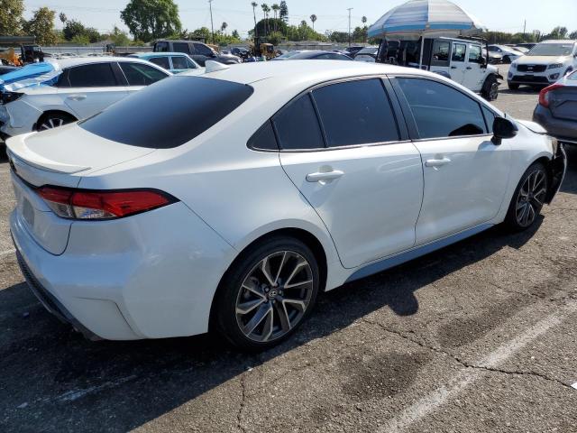 5YFS4RCE2LP027008 - 2020 TOYOTA COROLLA SE WHITE photo 3