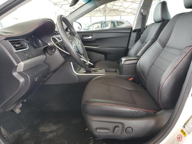 4T1BF1FK5HU717984 - 2017 TOYOTA CAMRY LE თეთრი ფოტო 7