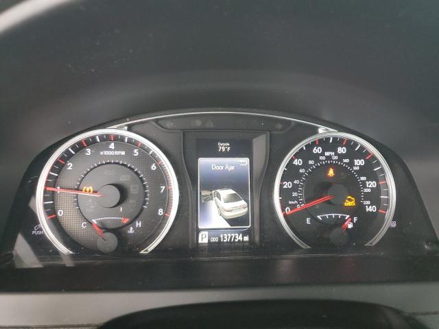 4T1BF1FK5HU717984 - 2017 TOYOTA CAMRY LE თეთრი ფოტო 9