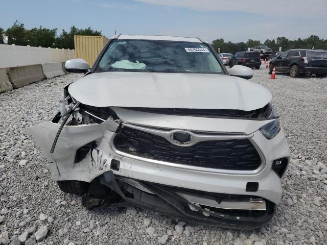 5TDGZRBH1NS577068 - 2022 TOYOTA HIGHLANDER XLE WHITE photo 5
