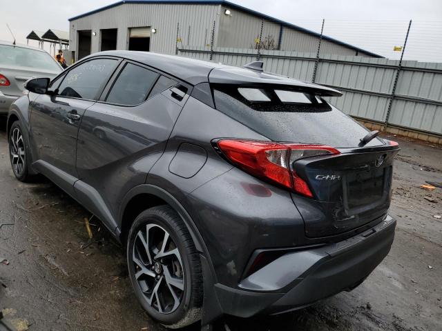 NMTKHMBX1JR018975 - 2018 TOYOTA C-HR XLE CHARCOAL photo 2