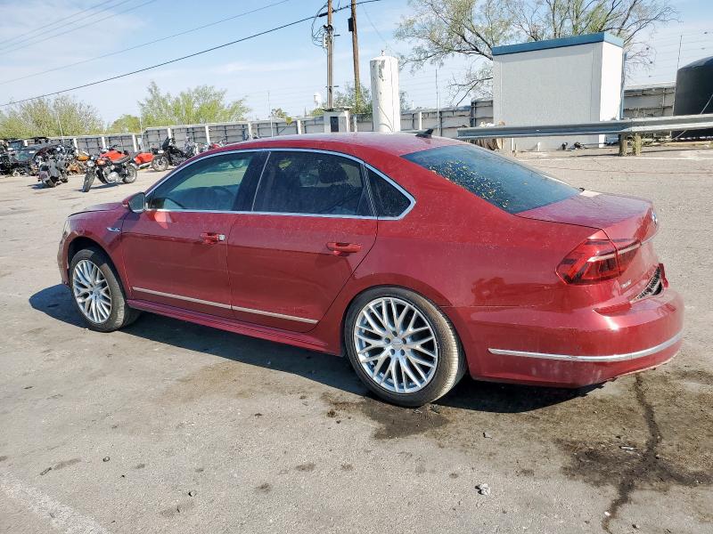 1VWDT7A38HC052039 - 2017 VOLKSWAGEN PASSAT R-LINE მუქწითელი ფოტო 2