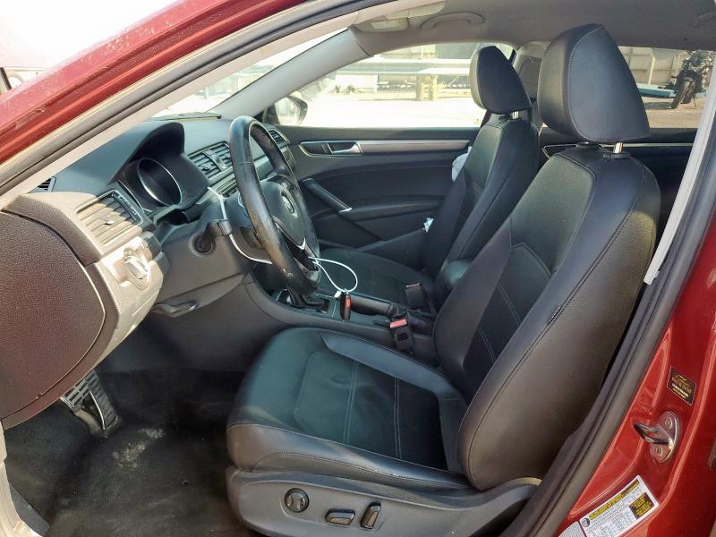 1VWDT7A38HC052039 - 2017 VOLKSWAGEN PASSAT R-LINE მუქწითელი ფოტო 7