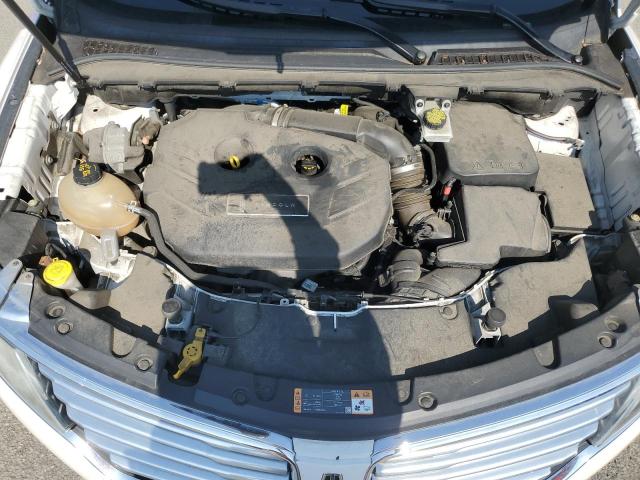5LMCJ3D92HUL19045 - 2017 LINCOLN MKC RESERVE Beyaz fotoğraf 12