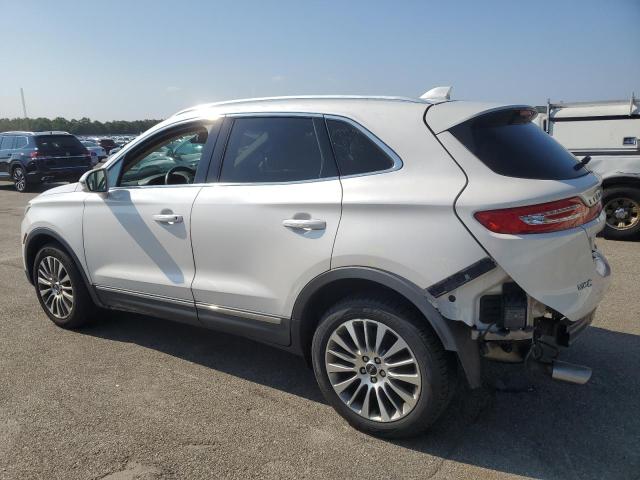 5LMCJ3D92HUL19045 - 2017 LINCOLN MKC RESERVE Beyaz fotoğraf 2
