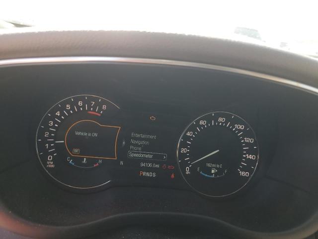 5LMCJ3D92HUL19045 - 2017 LINCOLN MKC RESERVE Beyaz fotoğraf 9