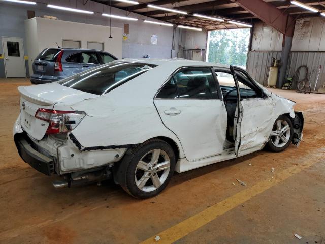 4T1BF1FK6CU508584 - 2012 TOYOTA CAMRY BASE 白色 照片 3