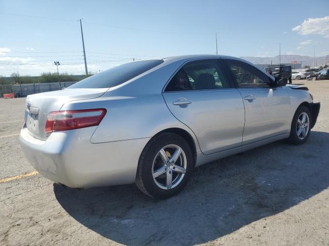 4T1BE46K69U325750 - 2009 TOYOTA CAMRY BASE فضي صورة 3