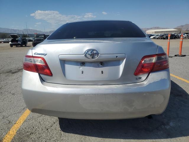 4T1BE46K69U325750 - 2009 TOYOTA CAMRY BASE فضي صورة 6