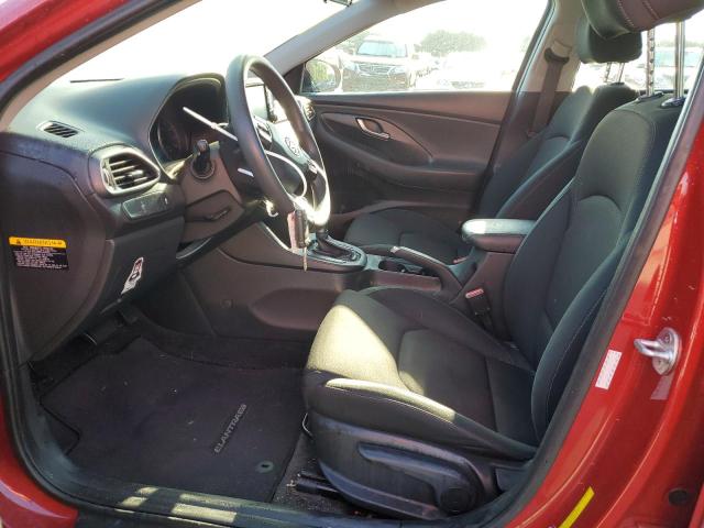 KMHH35LE3JU009828 - 2018 HYUNDAI ELANTRA GT RED photo 7