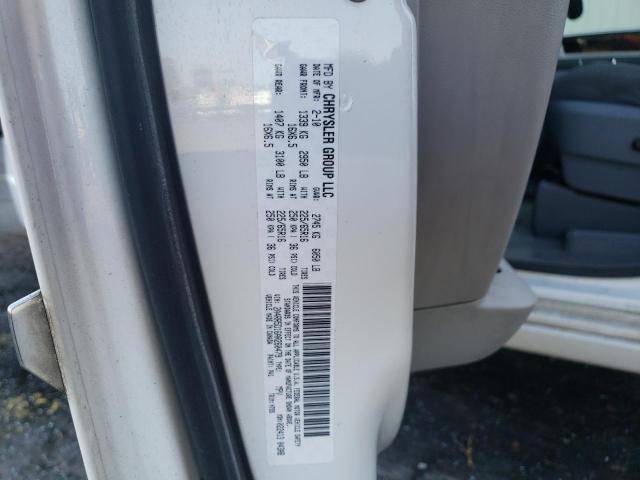 2A4RR5D16AR260479 - 2010 CHRYSLER TOWN & COU TOURING 白色 照片 13