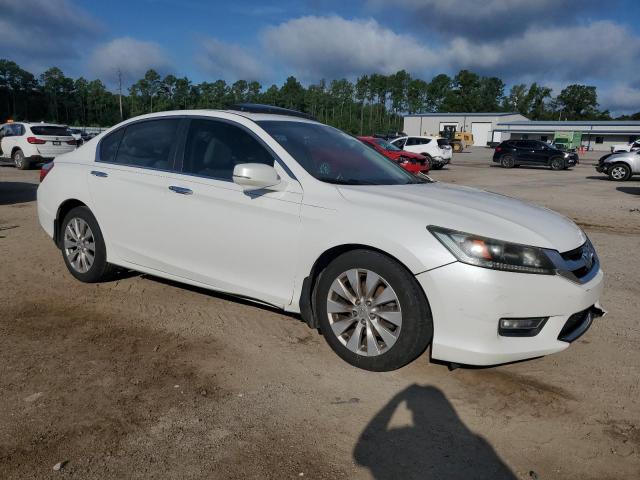 1HGCR2F83DA173279 - 2013 HONDA ACCORD EXL WHITE photo 4