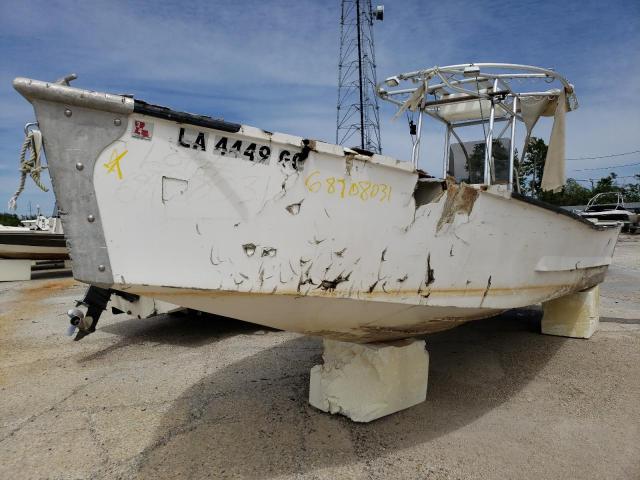 RBB01585H011 - 2011 OTHER BOAT WHITE photo 2