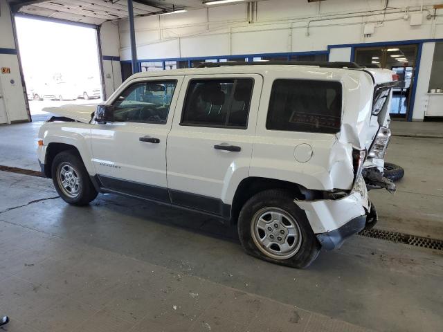 1C4NJPBA7GD790188 - 2016 JEEP PATRIOT SPORT WHITE photo 2
