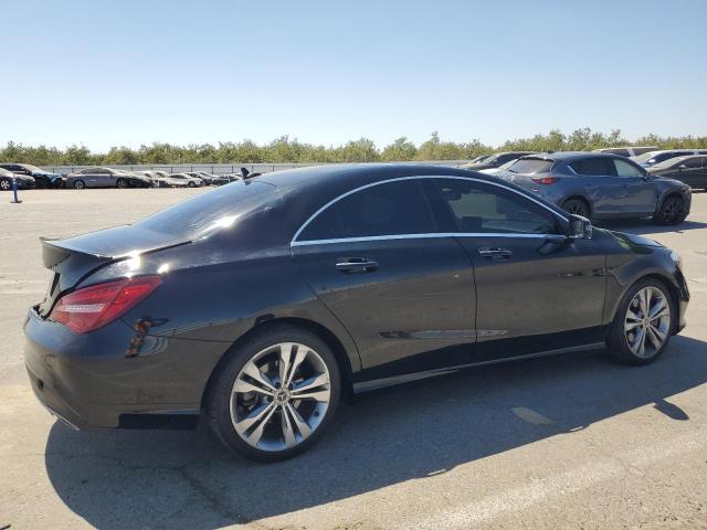 WDDSJ4EB9JN576509 - 2018 MERCEDES-BENZ CLA 250 BLACK photo 3