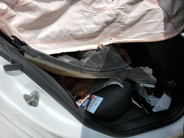 1G1PC5SH6B7266745 - 2011 CHEVROLET CRUZE LS Biały zdjęcie 12