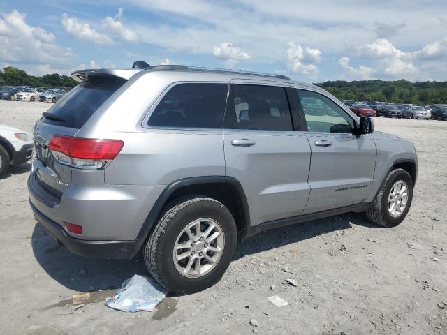 1C4RJFAG1JC235803 - 2018 JEEP GRAND CHEROKEE LAREDO Gümüş foto 3