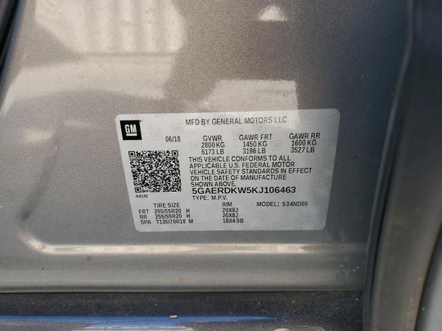 5GAERDKW5KJ106463 - 2019 BUICK ENCLAVE AVENIR SILVER photo 13