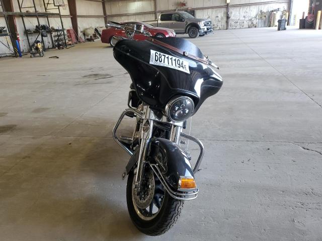 1HD1FC41X7Y645398 - 2007 HARLEY-DAVIDSON FLHTCUI 黑色 照片 2