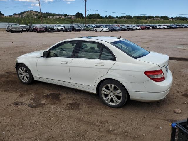 WDDGF54X28F118275 - 2008 MERCEDES-BENZ C 300 WHITE photo 2