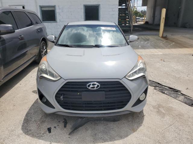 KMHTC6AE1FU222528 - 2015 HYUNDAI VELOSTER TURBO Արծաթագույն լուսանկար 5