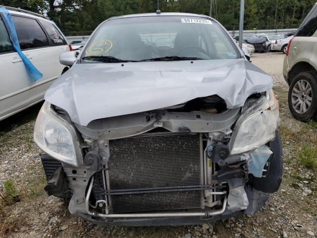 KL1TD6DE8AB110883 - 2010 CHEVROLET AVEO LS 银色 照片 5