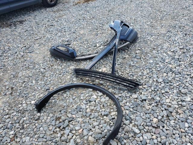 5XYZT3LB8JG535523 - 2018 HYUNDAI SANTA FE S BLUE photo 13