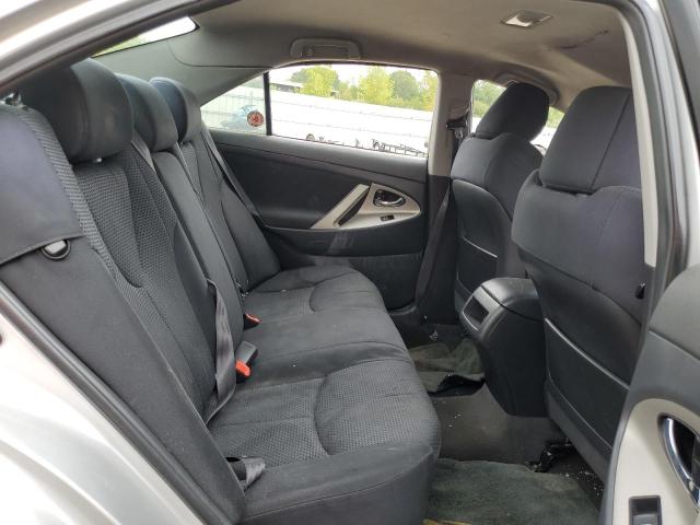 4T1BF3EK9AU506628 - 2010 TOYOTA CAMRY BASE SILVER photo 10