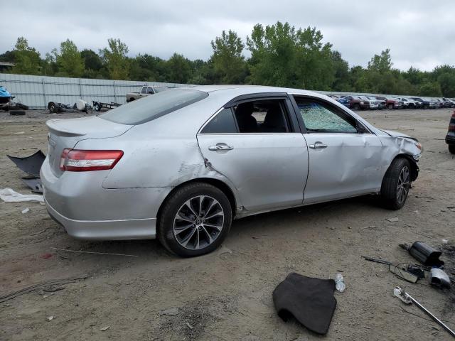 4T1BF3EK9AU506628 - 2010 TOYOTA CAMRY BASE SILVER photo 3