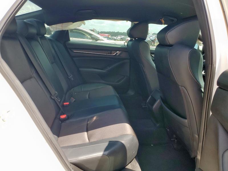 1HGCV1F32JA195800 - 2018 HONDA ACCORD SPORT Blanc photo 10