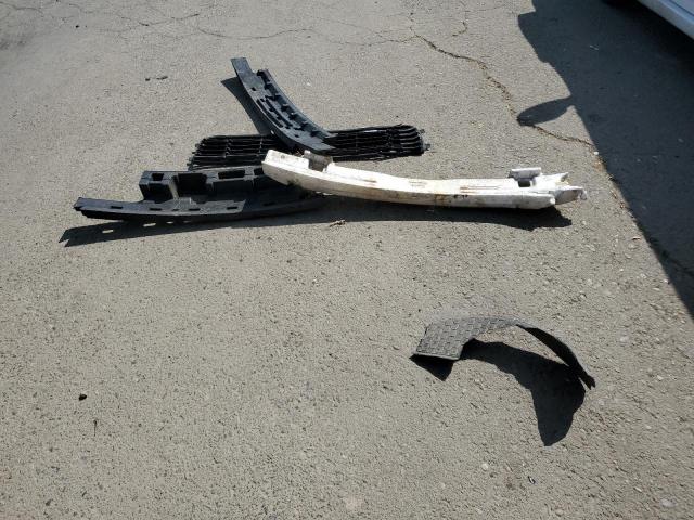 JTKJF5C78D3058587 - 2013 TOYOTA SCION TC 白色 照片 12