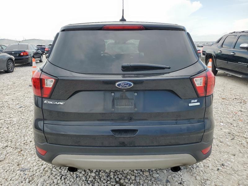 1FMCU0GD5KUC57897 - 2019 FORD ESCAPE SE Qara foto 6
