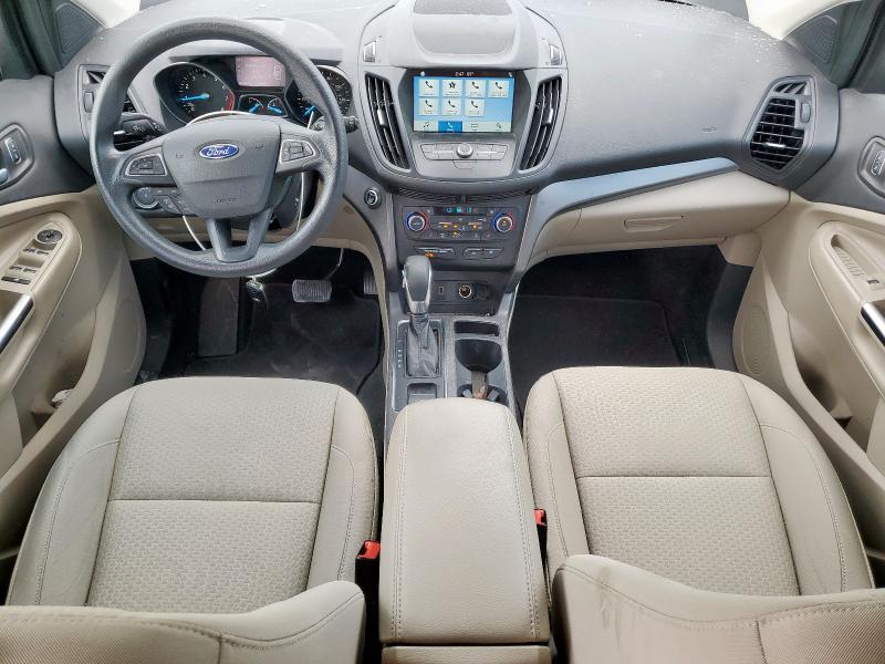 1FMCU0GD5KUC57897 - 2019 FORD ESCAPE SE Qara foto 8