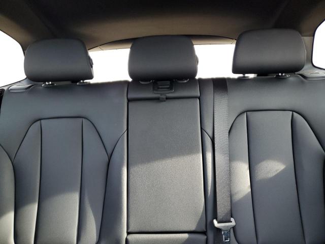 5UXTR9C58JLD69964 - 2018 BMW X3 XDRIVE30I SILVER photo 10