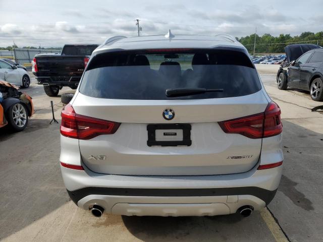 5UXTR9C58JLD69964 - 2018 BMW X3 XDRIVE30I SILVER photo 6