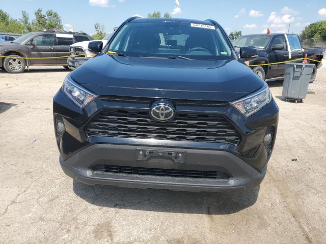 2T3P1RFVXLC091332 - 2020 TOYOTA RAV4 XLE BLACK photo 5