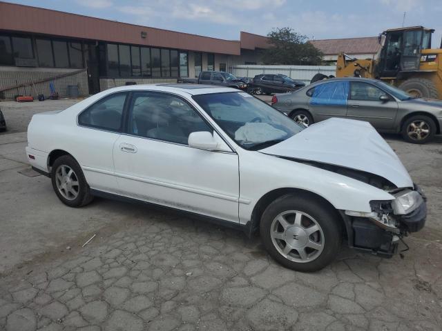 1HGCD7261SA026004 - 1995 HONDA ACCORD EX WHITE photo 4