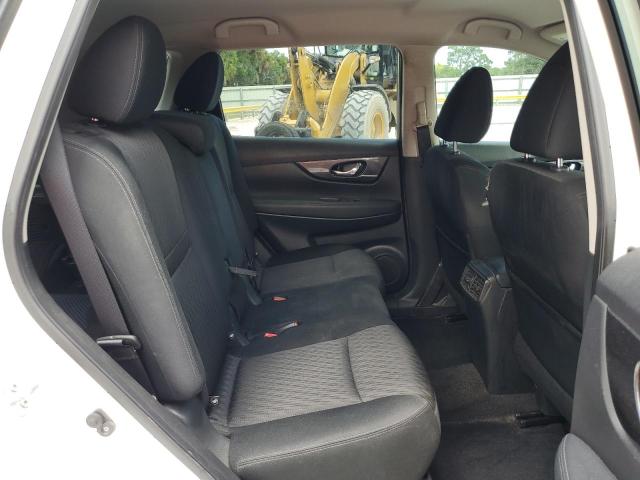 KNMAT2MT4HP614922 - 2017 NISSAN ROGUE S WHITE photo 11