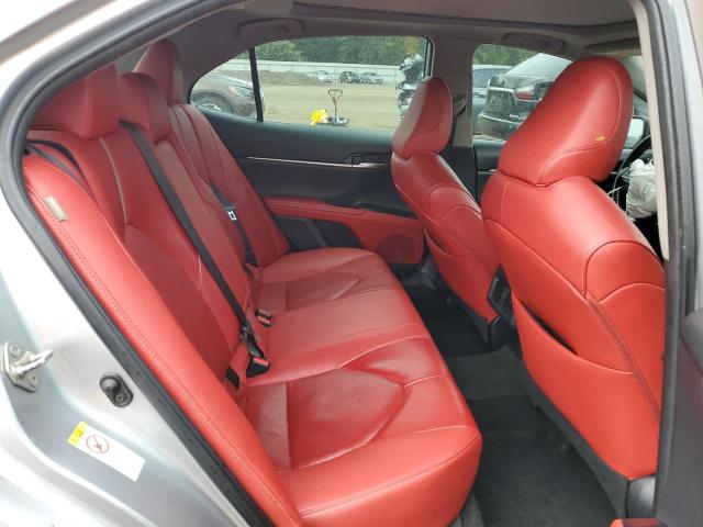 4T1BZ1HK2KU024026 - 2019 TOYOTA CAMRY XSE 银色 照片 10