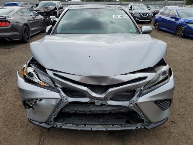 4T1BZ1HK2KU024026 - 2019 TOYOTA CAMRY XSE 银色 照片 11