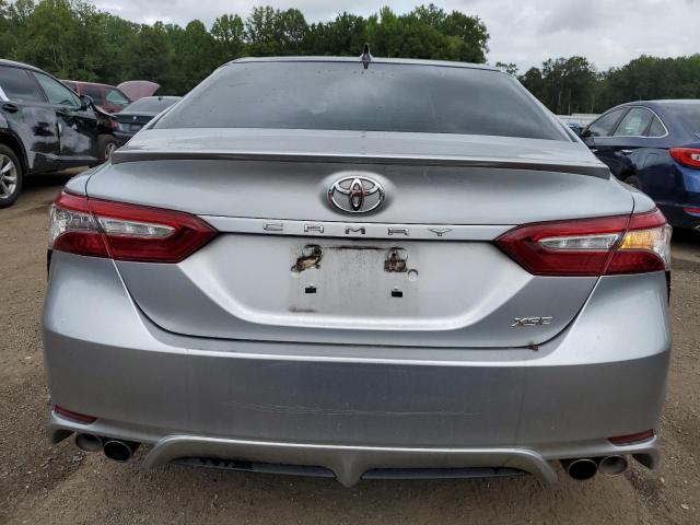4T1BZ1HK2KU024026 - 2019 TOYOTA CAMRY XSE 银色 照片 6