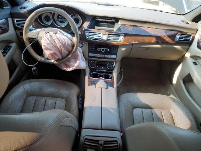WDDLJ7DB8EA109215 - 2014 MERCEDES-BENZ CLS 550 შავი ფოტო 8